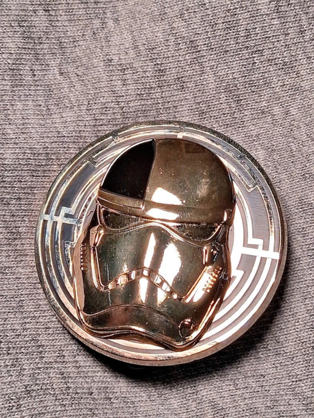 Disney Star Wars The Last Jedi Judicial Stormtrooper Pin 2017 Gold Tone Helmet